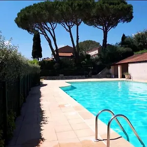Maison 30 M2 + Piscine - Golfe De Saint Tropez Appartement Cogolin